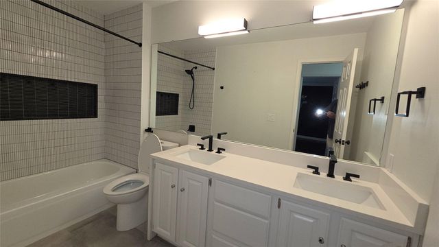 54 Thorn Berry Place, Spring, TX 77381