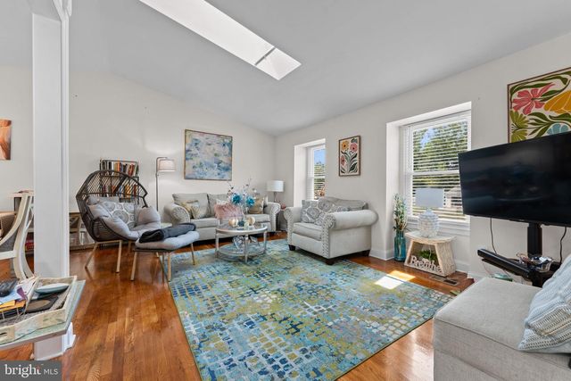 903 CASCADE DR, Fort Washington, MD 20744