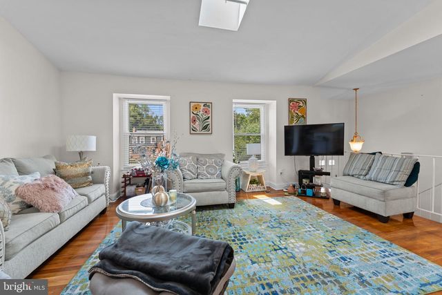 903 CASCADE DR, Fort Washington, MD 20744