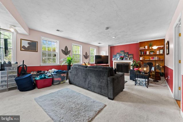 903 CASCADE DR, Fort Washington, MD 20744