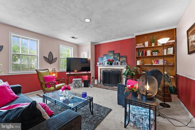 903 CASCADE DR, Fort Washington, MD 20744