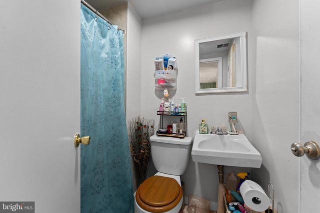 903 CASCADE DR, Fort Washington, MD 20744