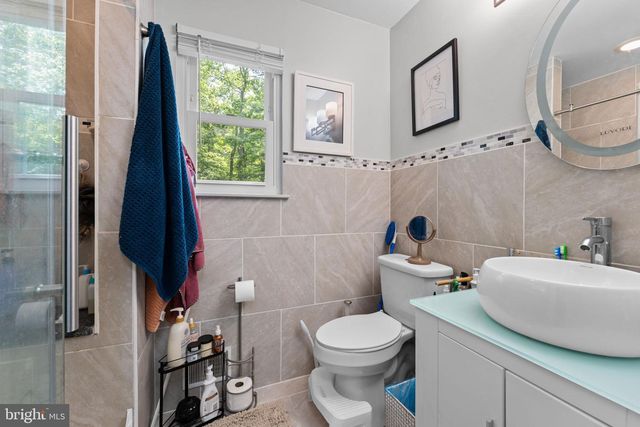 903 CASCADE DR, Fort Washington, MD 20744