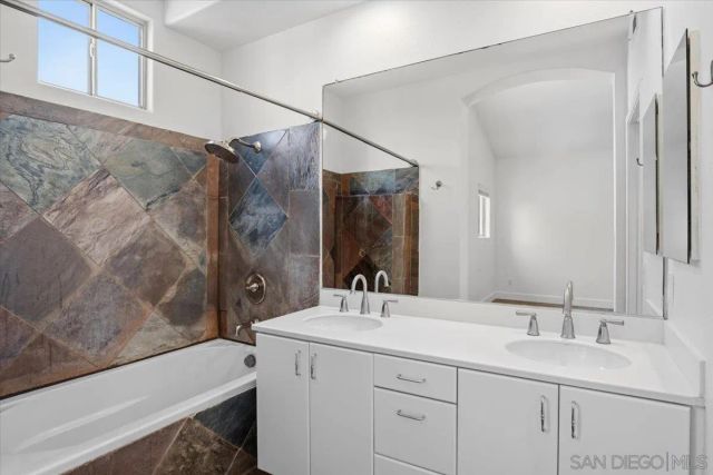 12630 CARMEL COUNTRY ROAD 112, San Diego, CA 92130
