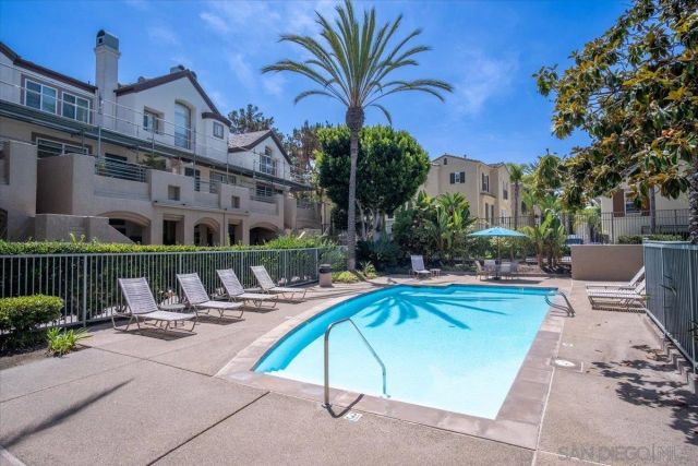 12630 CARMEL COUNTRY ROAD 112, San Diego, CA 92130