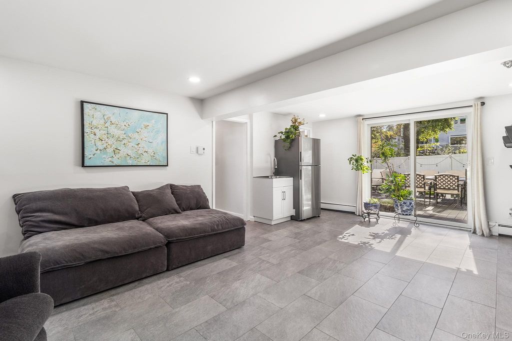 12 Bryan Street, Huntington, NY 11743 — photo 5