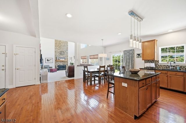 654 Skyline Drive, Jefferson Twp., NJ 07849
