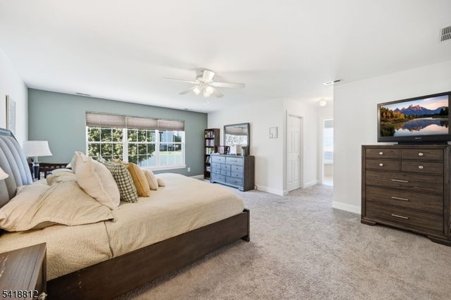 654 Skyline Drive, Jefferson Twp., NJ 07849