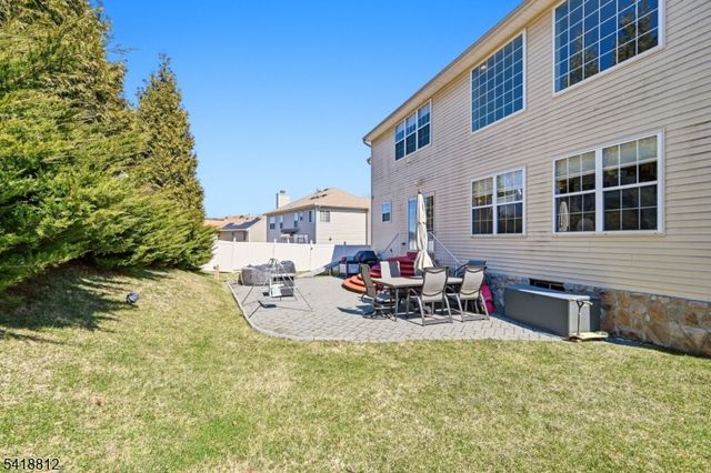654 Skyline Drive, Jefferson Twp., NJ 07849