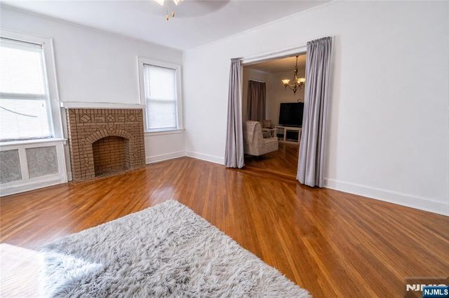 26 Scofield Street, Newark, NJ 07106