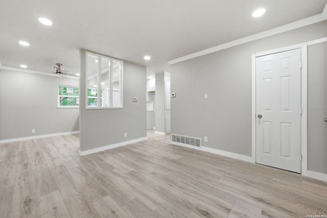 221 Park, Universal City, TX 78148