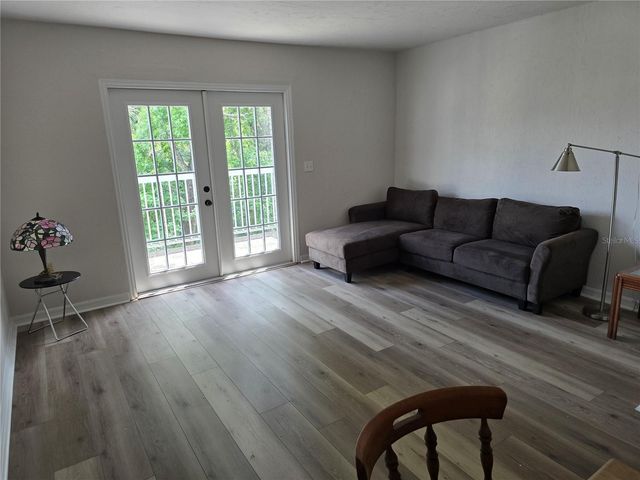 1224 SW 16 AVENUE F, Gainesville, FL 32601