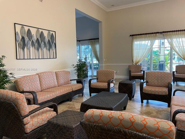 4006 NE 20th St, Homestead, FL 33033