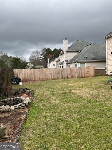 3951 Oak Field Drive, Loganville, GA 30052