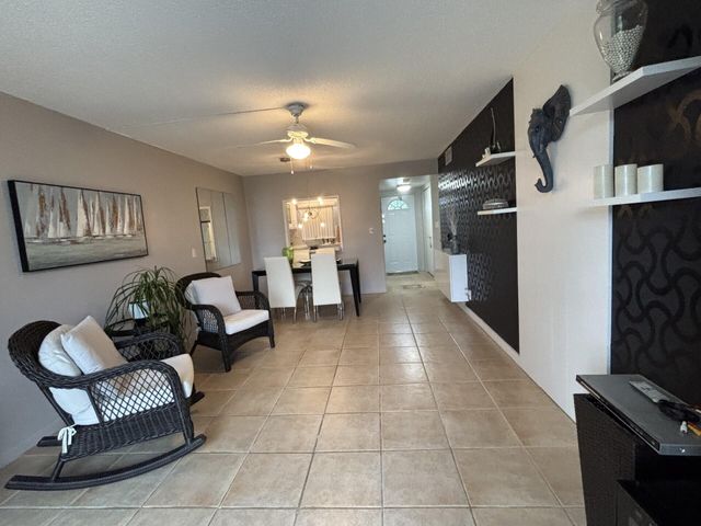 2731 N Pine Island Road 105, Sunrise, FL 33322
