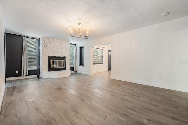 11715 59TH WAY N, Pinellas Park, FL 33782