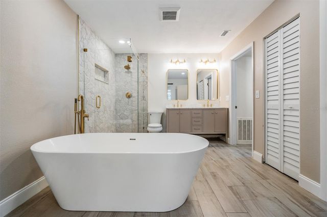 11715 59TH WAY N, Pinellas Park, FL 33782