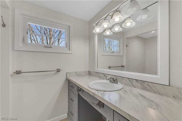 26928 Fairfax Lane, North Olmsted, OH 44070