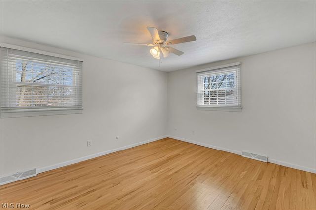 26928 Fairfax Lane, North Olmsted, OH 44070