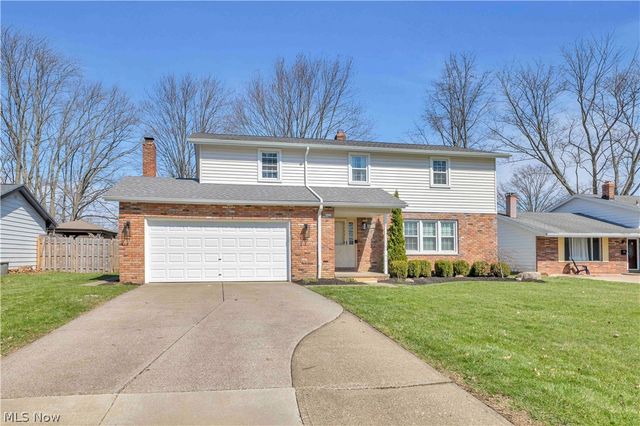 26928 Fairfax Lane, North Olmsted, OH 44070