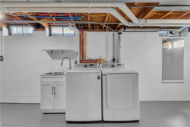 26928 Fairfax Lane, North Olmsted, OH 44070