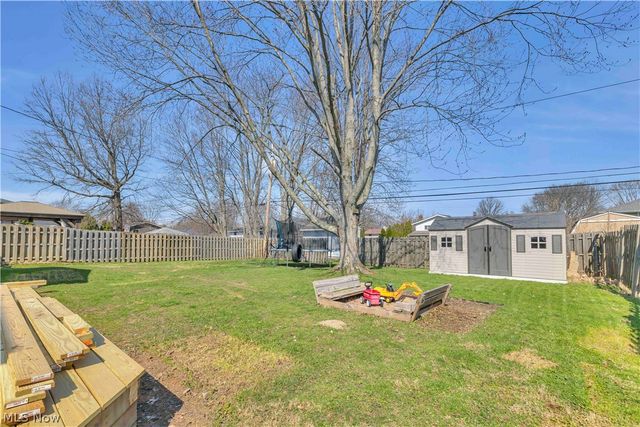 26928 Fairfax Lane, North Olmsted, OH 44070