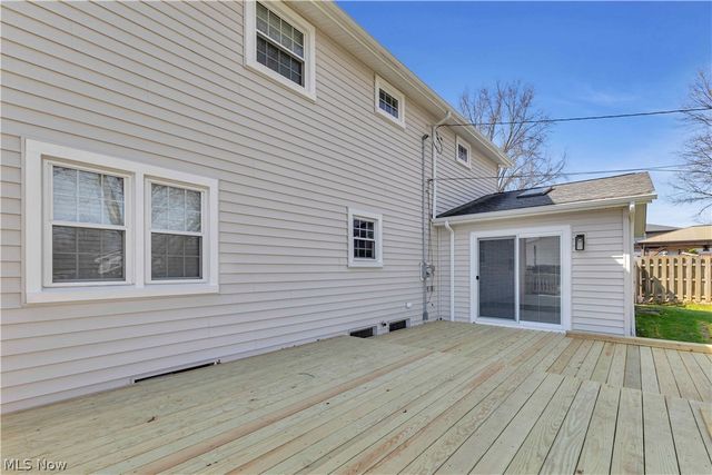 26928 Fairfax Lane, North Olmsted, OH 44070