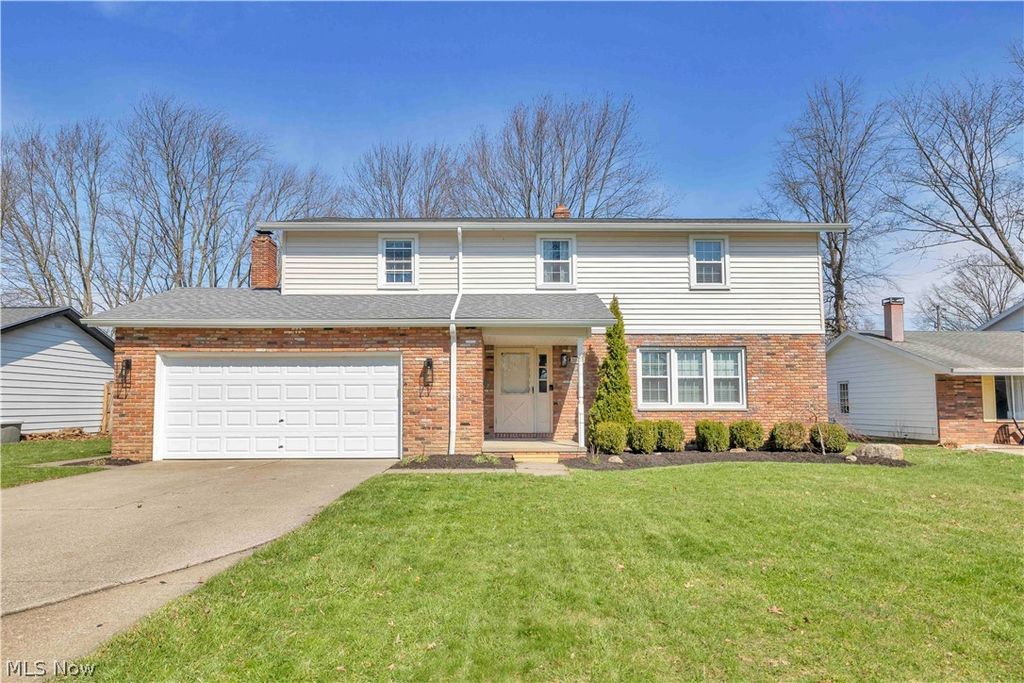 26928 Fairfax Lane, North Olmsted, OH 44070