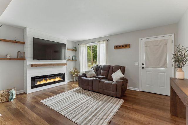 3908 Cedar St, Centerville, TN 37033