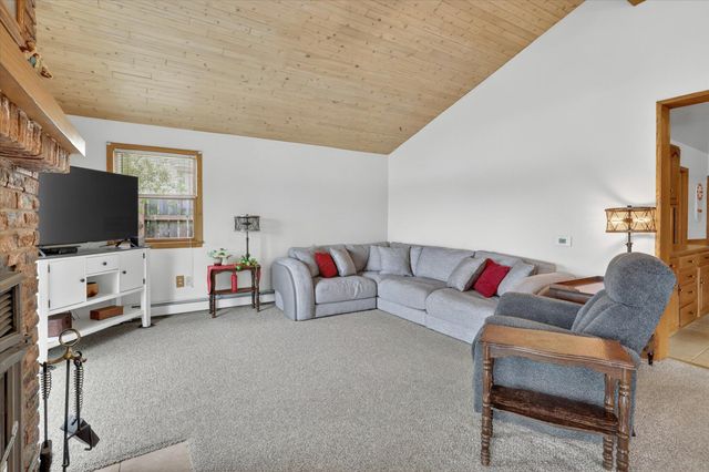 8412 Brower Lake Drive Ne, Courtland Twp, MI 49341