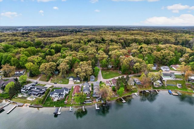 8412 Brower Lake Drive Ne, Courtland Twp, MI 49341
