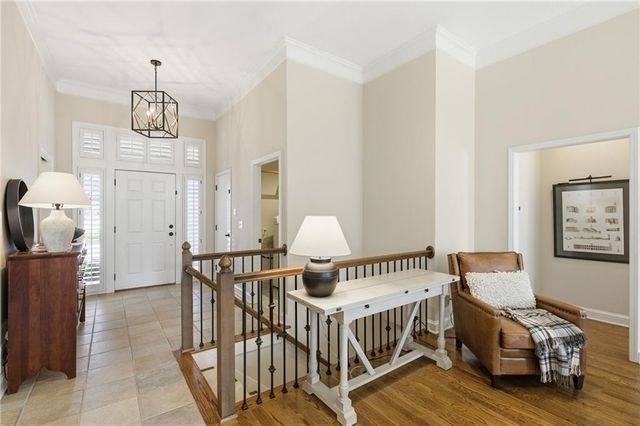 8909 W 142nd Court, Overland Park, KS 66221