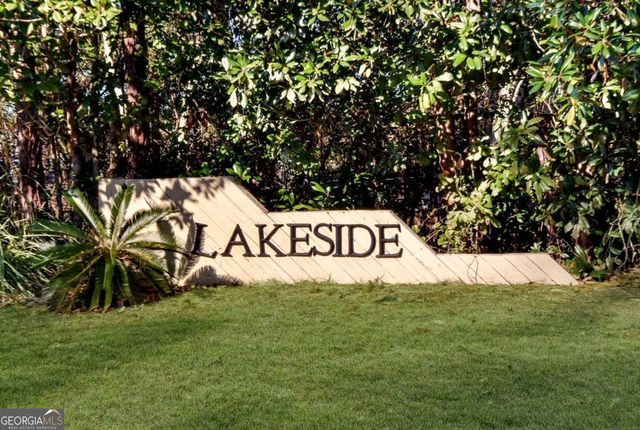 201 Chestnut Court, Kingsland, GA 31548