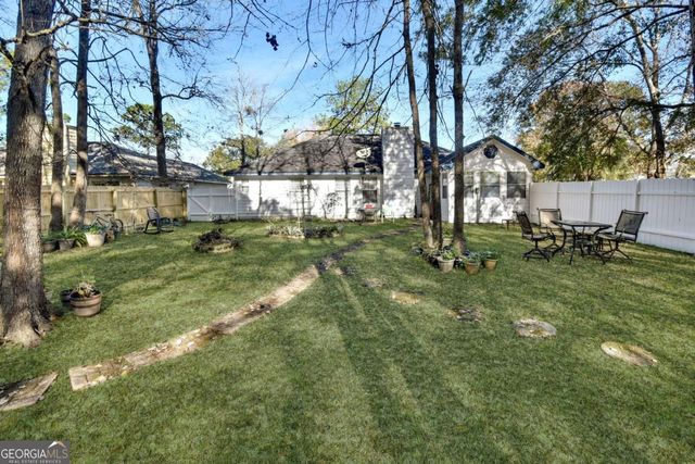 201 Chestnut Court, Kingsland, GA 31548