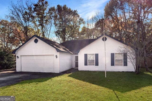 201 Chestnut Court, Kingsland, GA 31548