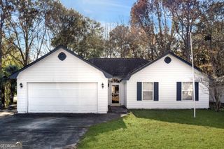 201 Chestnut Court, Kingsland, GA 31548