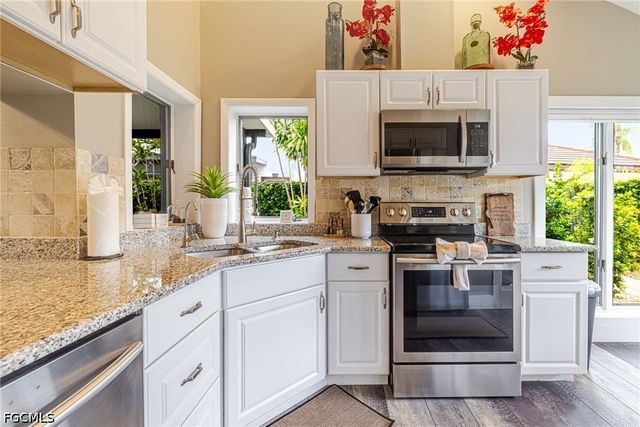 5424 Harbour Castle DR, Fort Myers, FL 33907