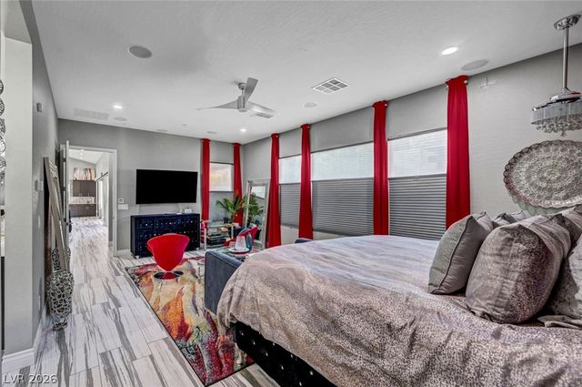 7521 Tucker William Street, Las Vegas, NV 89149