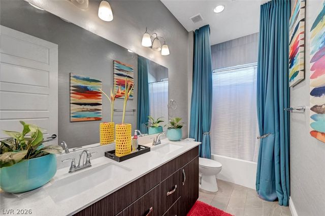 7521 Tucker William Street, Las Vegas, NV 89149