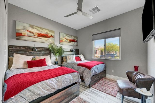 7521 Tucker William Street, Las Vegas, NV 89149