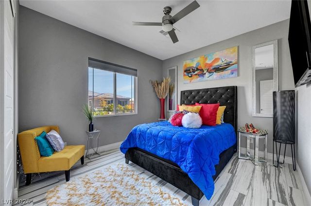 7521 Tucker William Street, Las Vegas, NV 89149