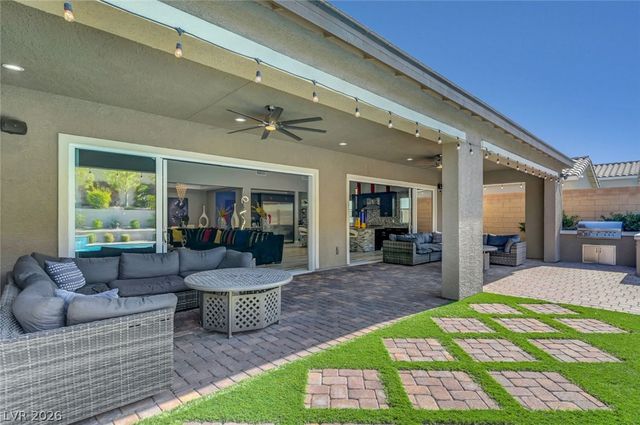 7521 Tucker William Street, Las Vegas, NV 89149