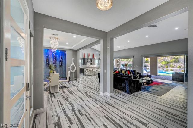 7521 Tucker William Street, Las Vegas, NV 89149