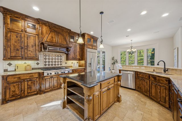 2304 Top Rail Lane, Southlake, TX 76092