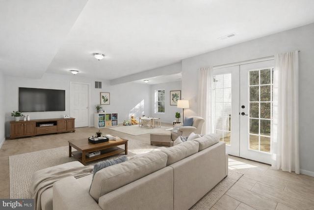 15204 CHULA PL, Woodbridge, VA 22193