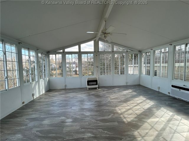 920 Lee Street, St Albans, WV 25177