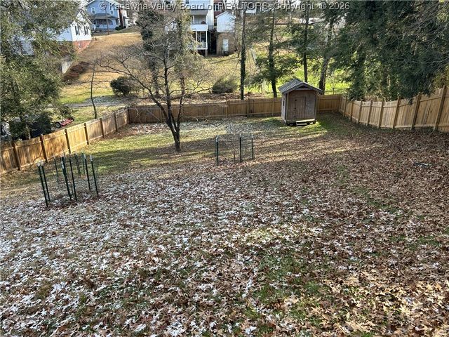 920 Lee Street, St Albans, WV 25177