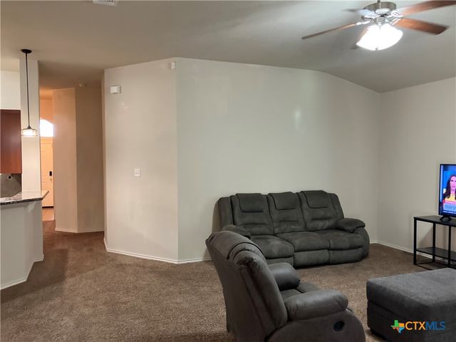 6403 Creek Land Road, Killeen, TX 76549