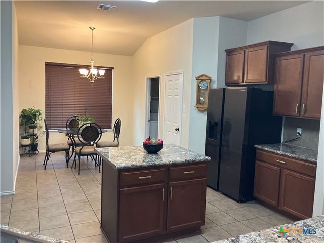 6403 Creek Land Road, Killeen, TX 76549