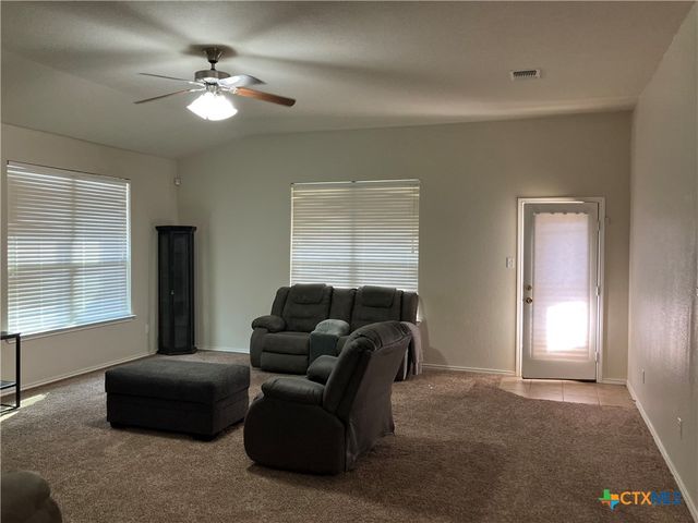 6403 Creek Land Road, Killeen, TX 76549